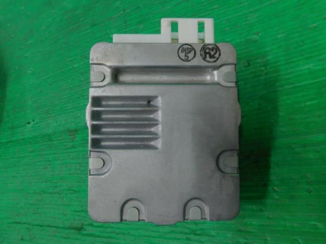Power Steering Computer TOYOTA Prius 2004 DAA-NHW20 — photo 1
