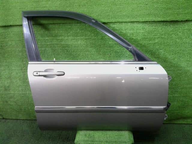 Front Right Door Assembly HONDA Legend 2000 GH-KA9 — photo 1
