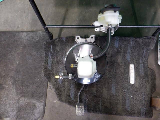 Brake Master Cylinder SUZUKI Carry 2018 EBD-DA16T 5110082M02 — photo 1