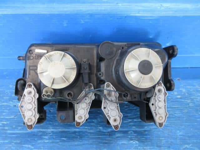 Right Headlight Mitsubishi Fuso Fuso bus 1995 U-MS821P — photo 7