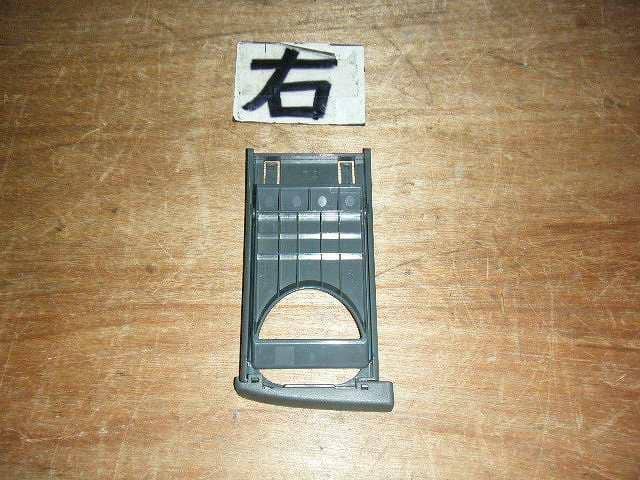 Cup Holder DAIHATSU Tanto 2005 CBA-L350S — photo 2