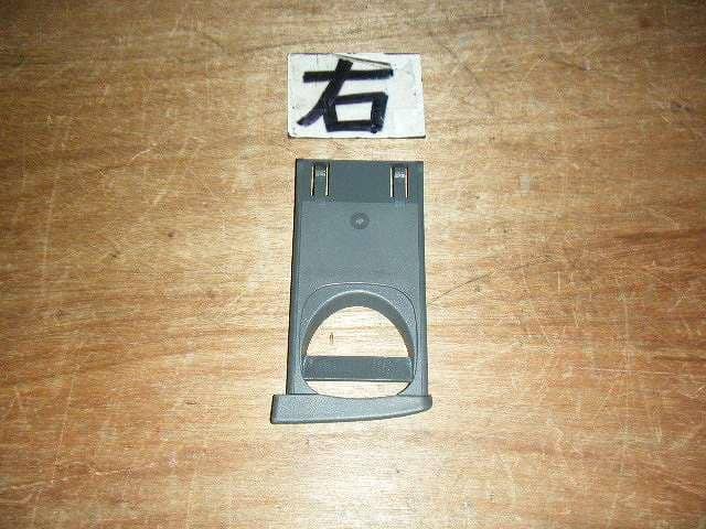 Cup Holder DAIHATSU Tanto 2005 CBA-L350S — photo 1