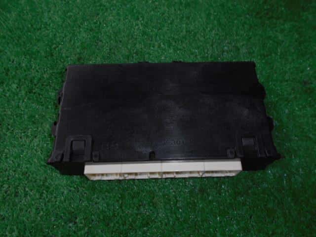 Engine Control Unit SUBARU Forester 2014 DBA-SJ5 1127002025 — photo 2