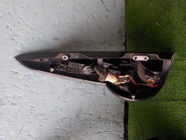 Right Tail Light NISSAN Moco 2014 DBA-MG33 — photo 2