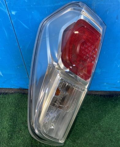 Left Tail Light NISSAN Dayz roox 2019 DBA-B21A — photo 1