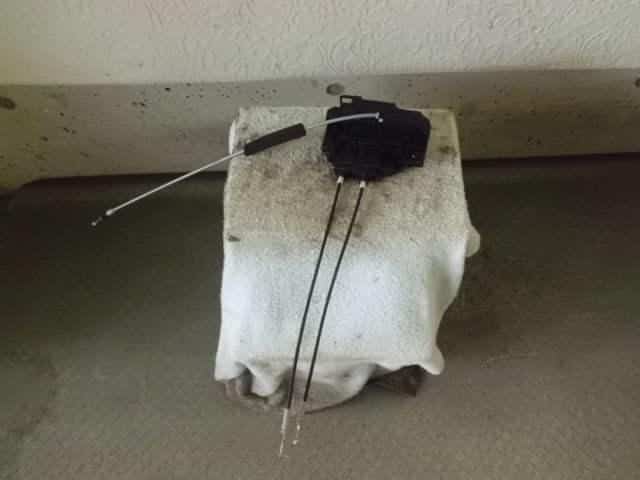 Rear Left Door Lock Actuator NISSAN March 2002 UA-AK12 — photo 1