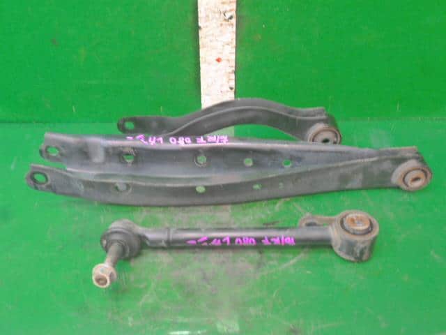 Rear Right Lower Control Arm SUBARU Legacy 2014 DBA-BS9 — photo 2