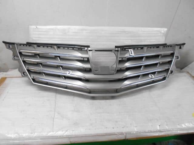 Radiator Grille TOYOTA Alphard 2008 DBA-ANH20 — photo 1