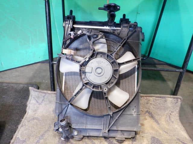 Radiator DAIHATSU Mira 2016 DBA-L275S — photo 7