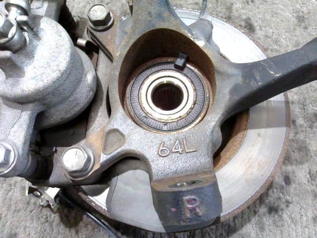 Front Right Knuckle Hub Assembly SUZUKI Hustler 2014 DBA-MR31S — photo 3