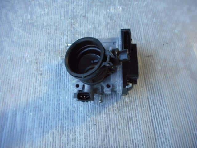 Throttle Body SUZUKI Wagon R 2012 DBA-MH23S — photo 1