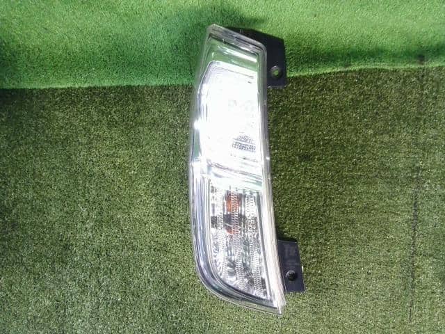 Left Tail Light MITSUBISHI Ek space 2014 DBA-B11A — photo 1