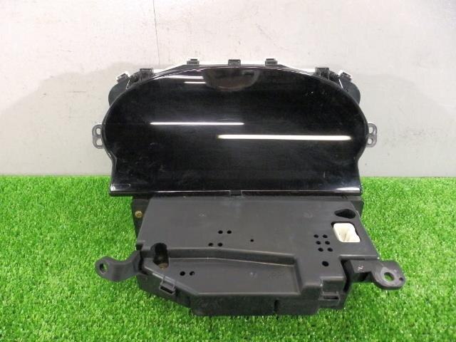 Speedometer TOYOTA Vitz 1999 GF-SCP10 — photo 1