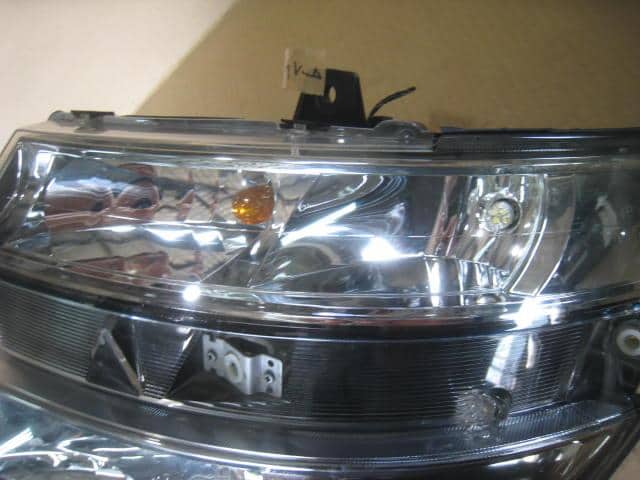 Left Headlight NISSAN Elgrand 2002 UA-E51 — photo 8
