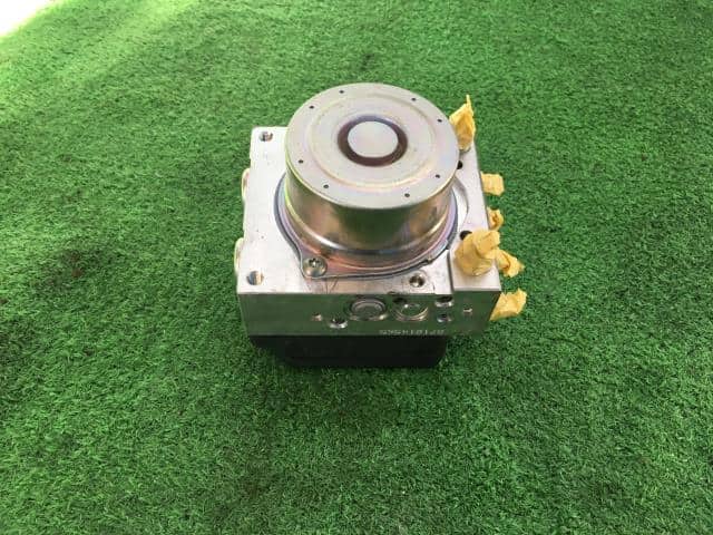 ABS Actuator SUZUKI Every 2020 3BA-DA17W 5613050TD3 — photo 2