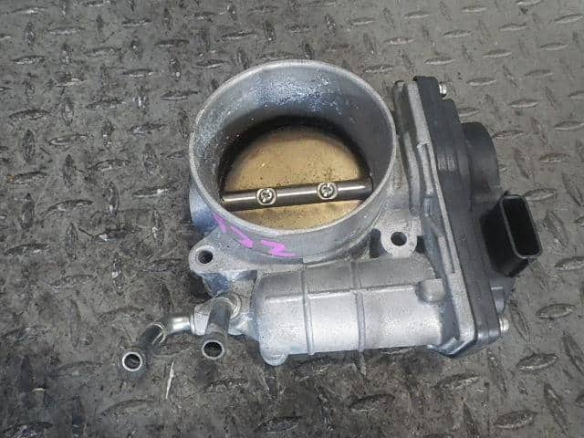 Throttle Body NISSAN Elgrand 2010 DBA-PE52 — photo 1