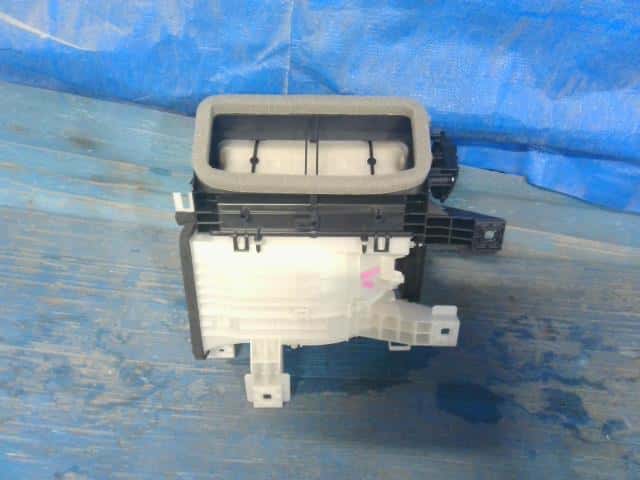 Blower Motor HONDA Vezel 2022 6AA-RV5 79305TZAJ01 — photo 1