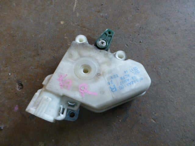 Rear Right Door Lock Actuator NISSAN Primera 2003 UA-WTP12 — photo 1