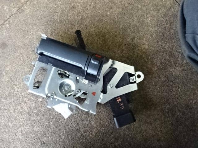 Rear Left Door Lock Actuator DAIHATSU Tanto 2016 DBA-LA600S — photo 1