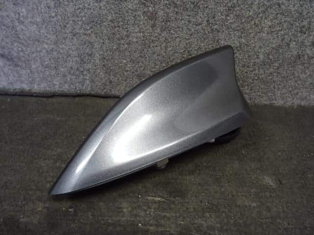 Antenna MAZDA Axela 2014 DBA-BM5FS — photo 1