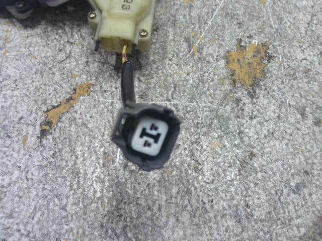 Rear Left Door Lock Actuator HONDA Acty 2003 UE-HH5 — photo 2