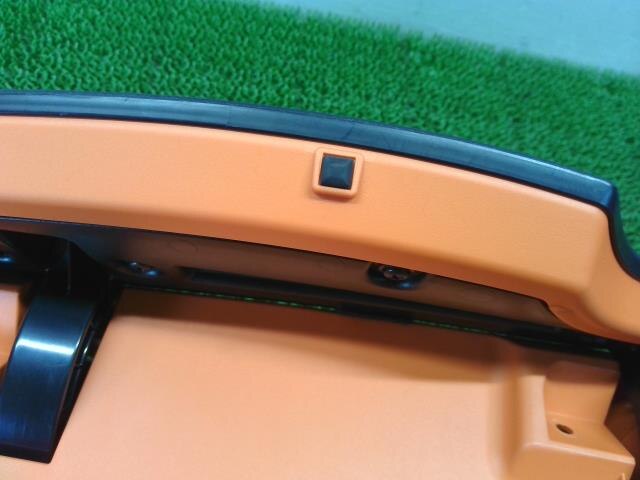 Interior Parts TOYOTA Sienta 2017 DAA-NHP170G — photo 5