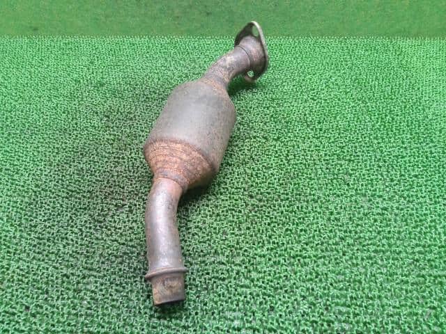Front Exhaust Pipe SUZUKI Carry 2009 EBD-DA65T 1419083J00 — photo 1