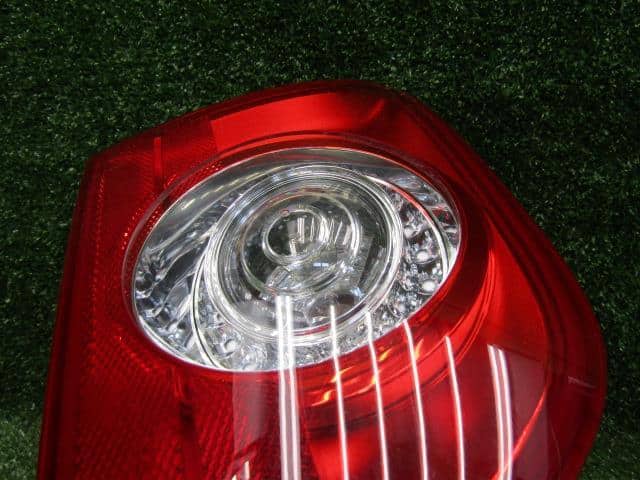 Left Finish Panel VOLKSWAGEN Variant 2007 GH-3CBVY 3C9945093A — photo 2