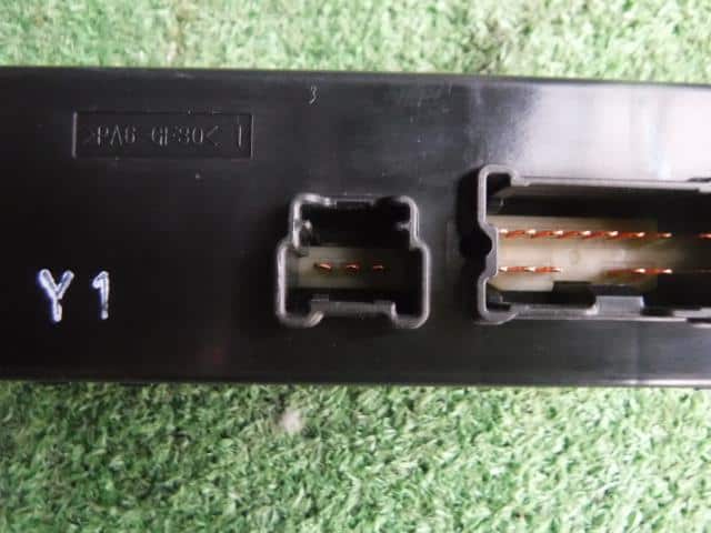 Power Window Switch NISSAN X-Trail 2014 DBA-NT32 — photo 3