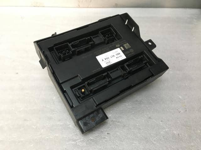 Control Unit AUDI Audi a4 2008 8KCAB 8K0907064F — photo 3