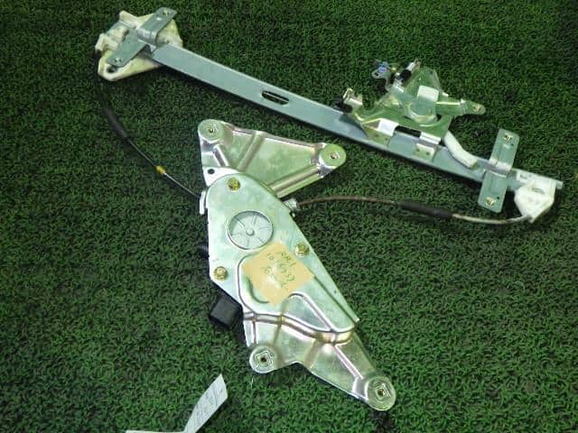 Rear Right Door Regulator HONDA Elysion 2004 DBA-RR1 — photo 1