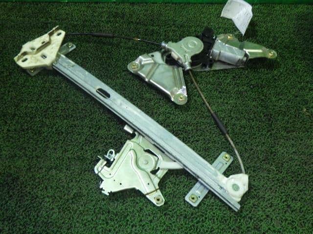 Rear Right Door Regulator HONDA Elysion 2004 DBA-RR1 — photo 2