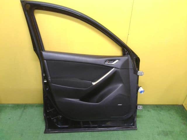 Front Left Door Assembly MAZDA CX-5 2012 LDA-KE2FW KDY35902XE — photo 2