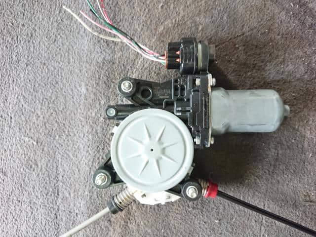 Front Right Door Regulator DAIHATSU Move 2012 DBA-LA100S — photo 4