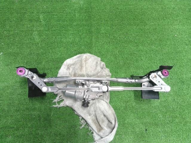Front Wiper Motor TOYOTA Pixis 2022 3BD-S700 — photo 2