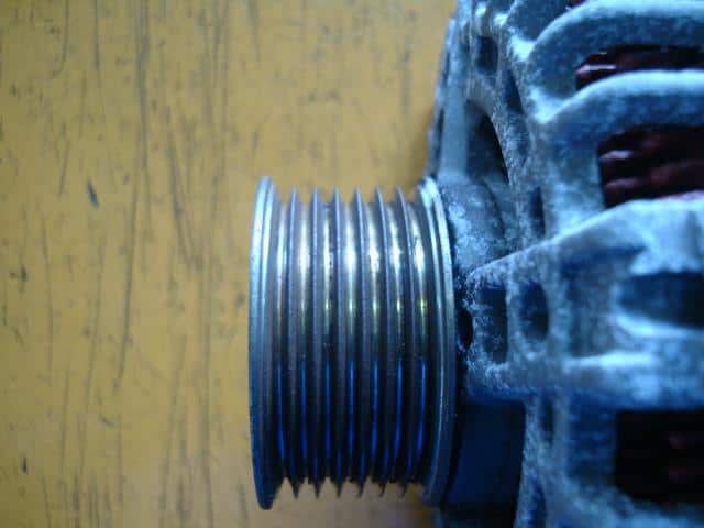 Alternator NISSAN Note 2005 DBA-E11 — photo 2