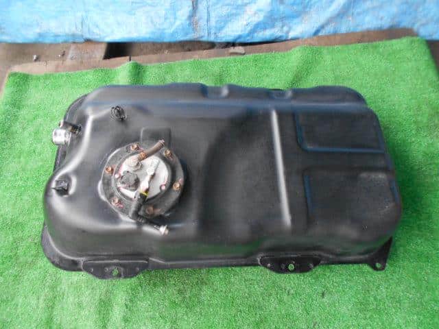 Fuel Tank SUZUKI Carry 2013 EBD-DA16T — photo 1