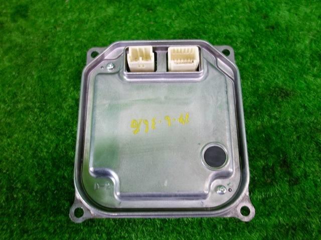 HID Control TOYOTA Prius Alpha 2014 DAA-ZVW41 — photo 4