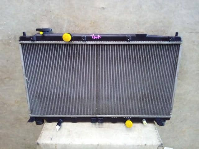 Radiator HONDA Fit 2011 DBA-GE6 — photo 1
