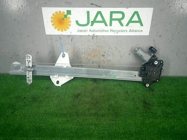 Front Left Door Regulator HONDA N-one 2013 DBA-JG1 — photo 1