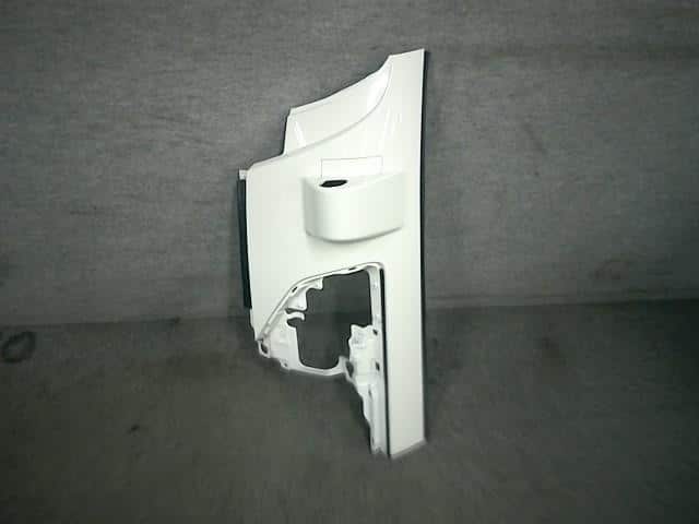 Left Front Side Body Panel ISUZU Forward 2017 2RG-FRR90T2 8979004651 — photo 1
