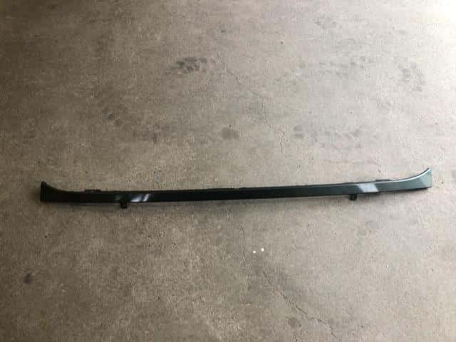 Front Bumper Valance Panel MITSUBISHI Pajero Mini 1997 E-H56A — photo 1
