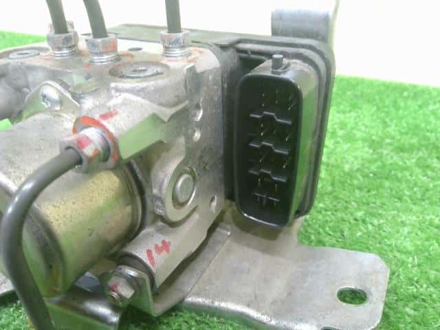 ABS Actuator MITSUBISHI Pajero Mini 2008 ABA-H58A MN113218 — photo 4