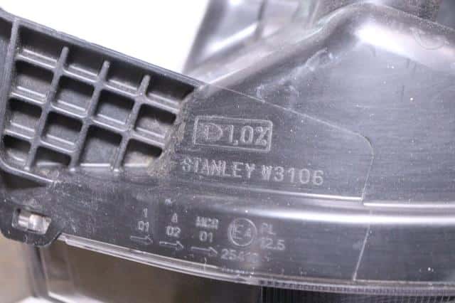 Left Headlight HONDA N BOX 2017 6BA-JF3 — photo 5
