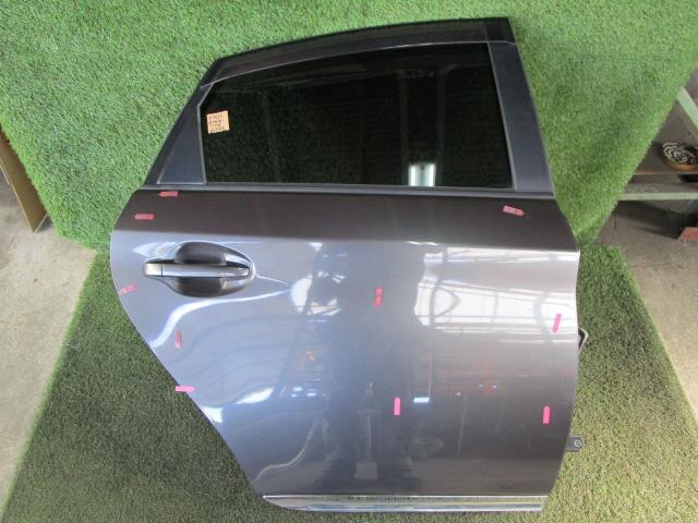 Rear Right Door Assembly TOYOTA Prius 2011 DAA-ZVW30 — photo 1