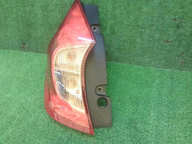 Left Tail Light NISSAN Note 2015 DBA-E12 — photo 2