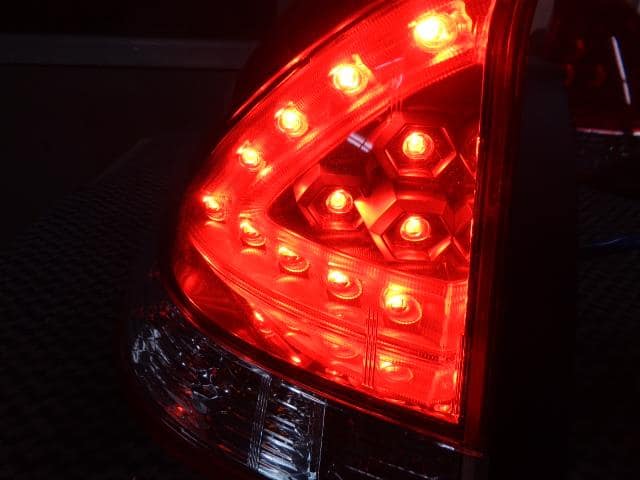 Left Tail Light HONDA Insight 2009 DAA-ZE2 — photo 3