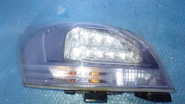 Left Tail Light TOYOTA Mark X Zio 2007 DBA-ANA15 — photo 1