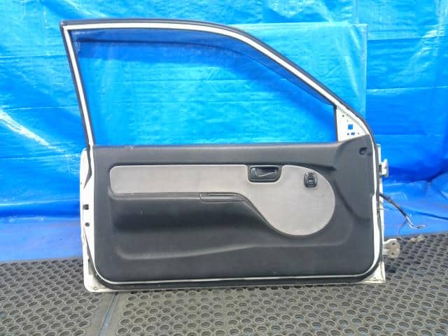 Front Left Door Assembly SUBARU Vivio 1996 E-KK3 61101KC380 — photo 6