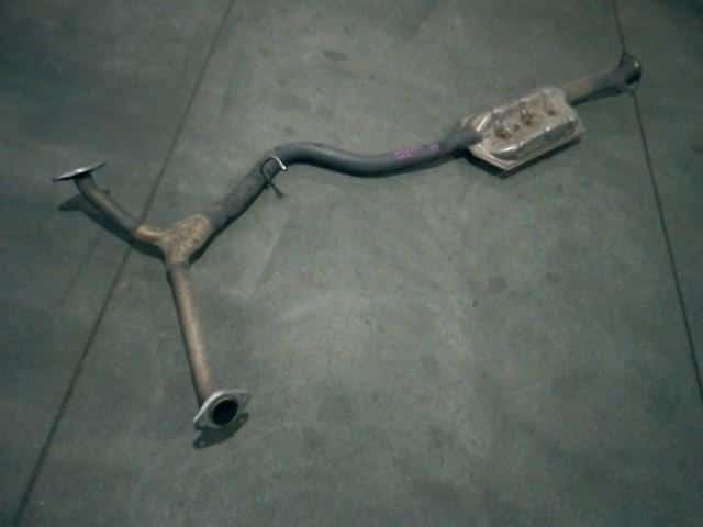 Exhaust Center Muffler SUBARU Levorg 2017 DBA-VMG 44200VA080 — photo 1